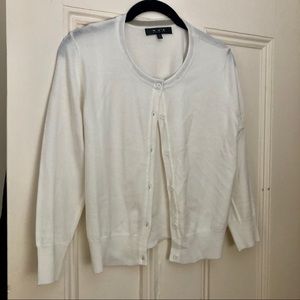 White MAK sweater from Top Vintage size M